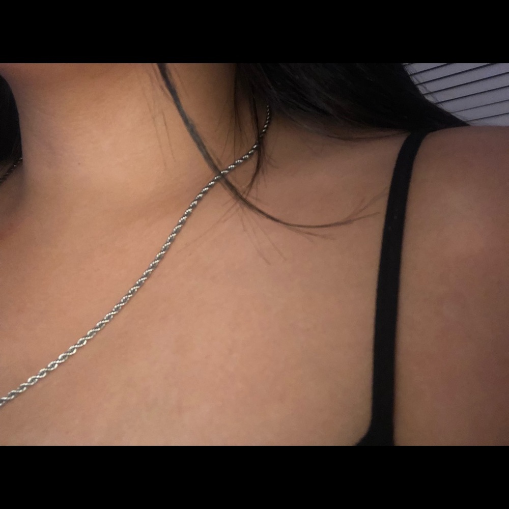 Silver - Picture 4 of 5